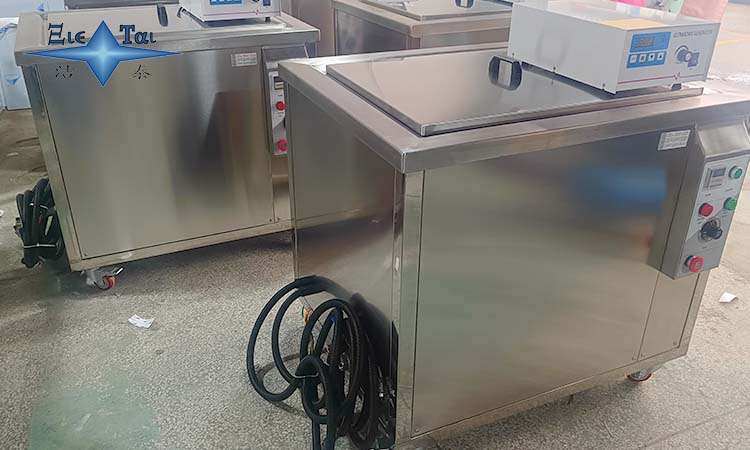 超聲波清洗機(jī)在汽車行業(yè)的應(yīng)用，如何清潔汽車零部件？