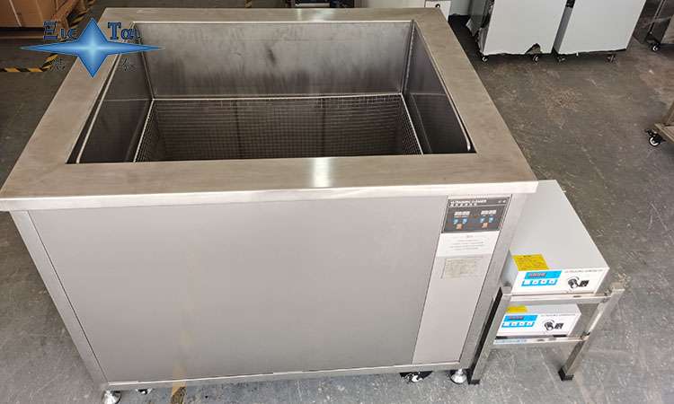 選擇適合車(chē)床加工的超聲波清洗機(jī):關(guān)鍵要素與應(yīng)用指南 選擇適合車(chē)床加工的超聲波清洗機(jī):關(guān)鍵要素與應(yīng)用指南